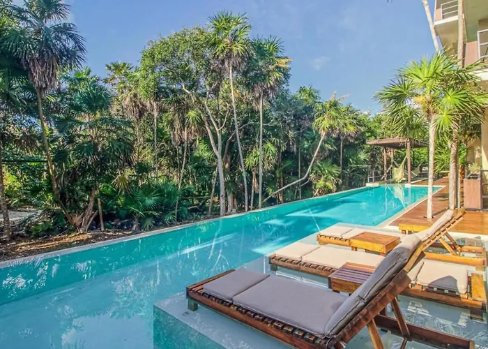 Across From The With 2 Pools & Jungle Vibes Apartment Tulum