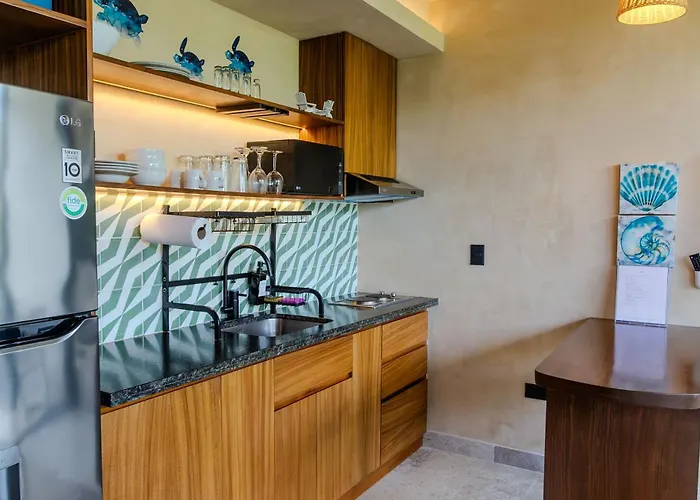 Across From The With 2 Pools & Jungle Vibes *